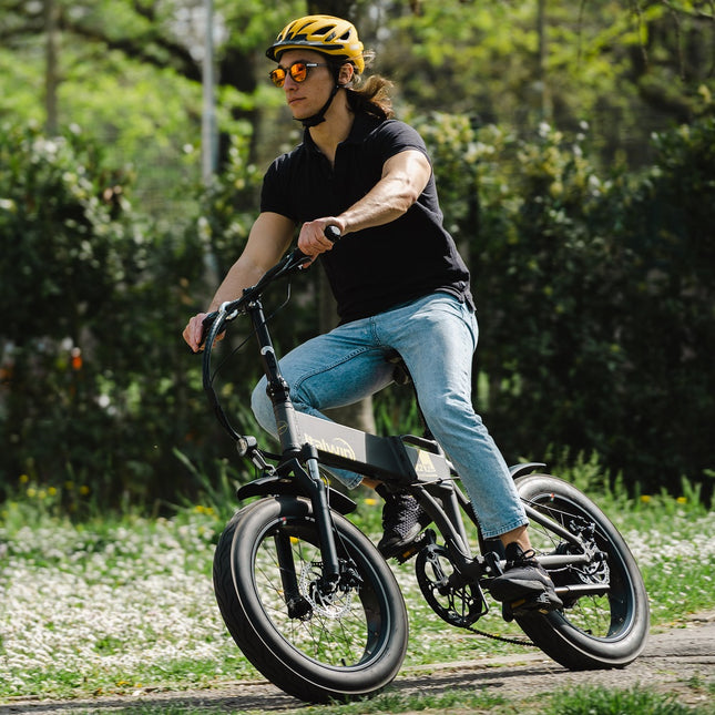 Kokoontaittuva sähköpyörä ITALWIN K2 XL (36V / 10,5 Ah), valkoinen