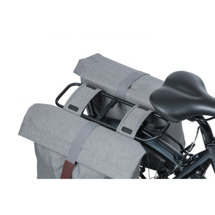 Laukkulaukku BASIL City tuplapyörälaukku, 28-32 L, harmaa