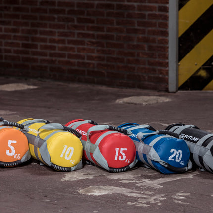 Painopussi TUNTURI Strengthbag 10kg, keltainen