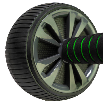 Vatsan harjoituspyörä TUNTURI Pro Exercise Wheel Deluxe, polvimatolla