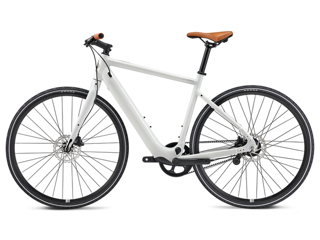 Ilmaista sähköä Giant MOMENTUM Voya E+ 2, Lunar (M)