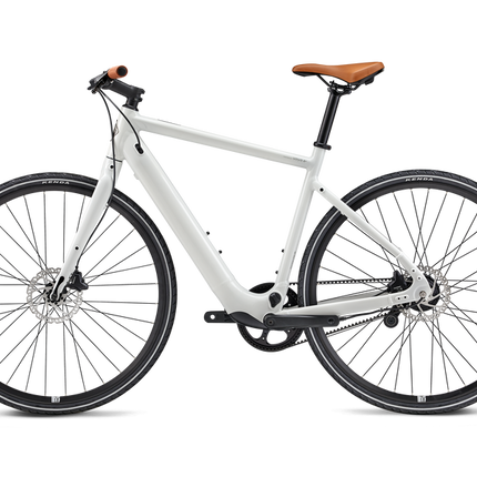 Ilmaista sähköä Giant MOMENTUM Voya E+ 2, Lunar (M)